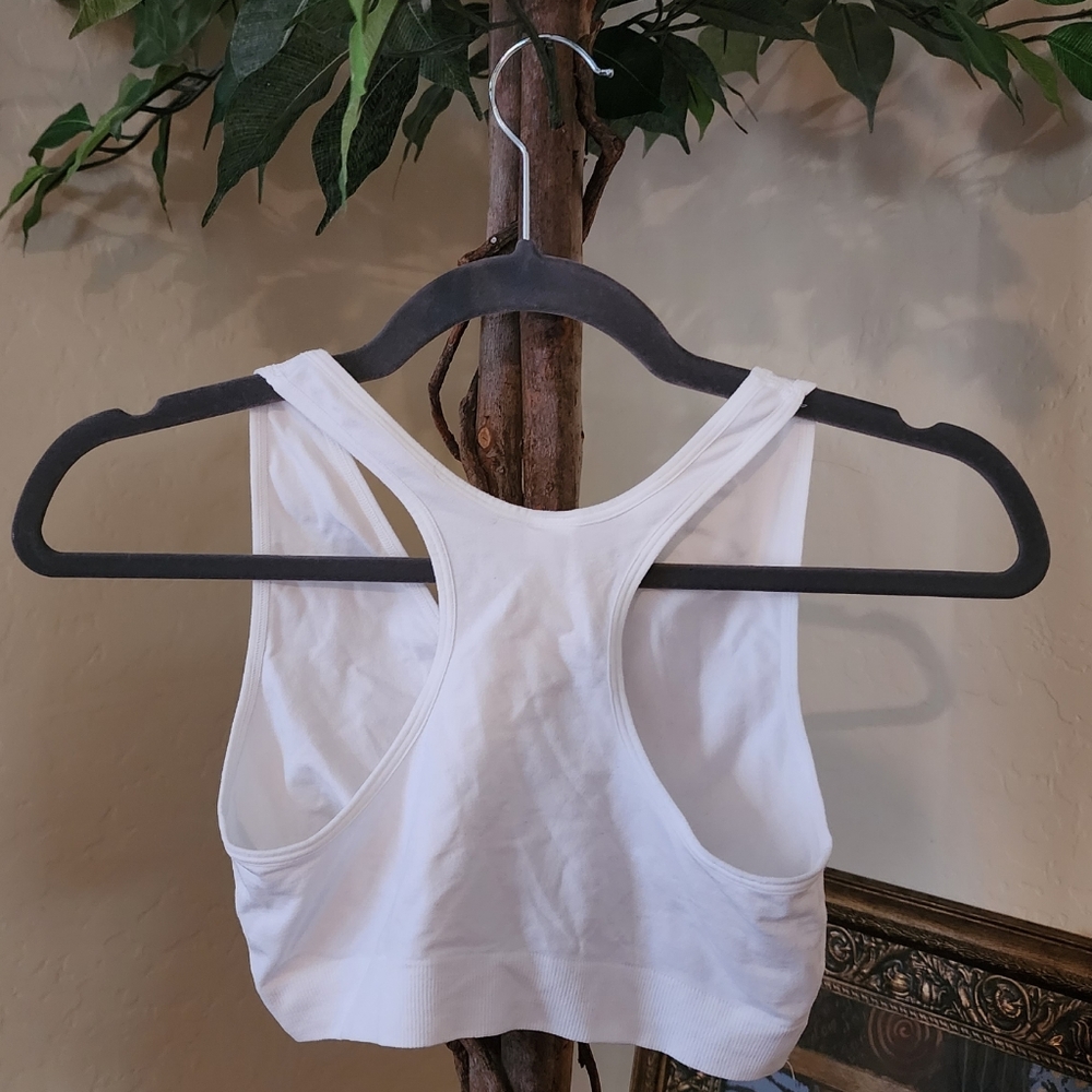 Sports bra - Picture 2 of 4